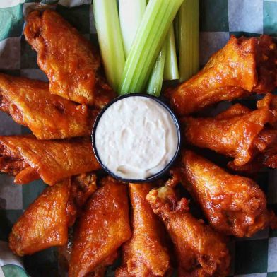 Bar-Bill Tavern buffalo wings