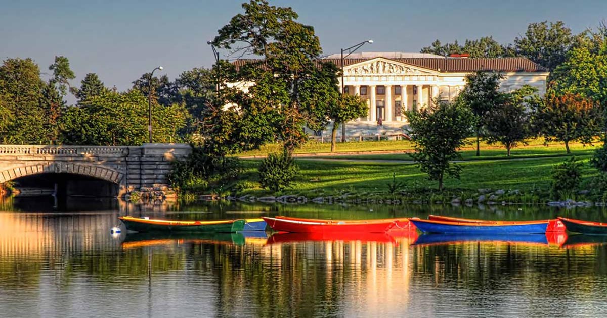 Delaware Park lake