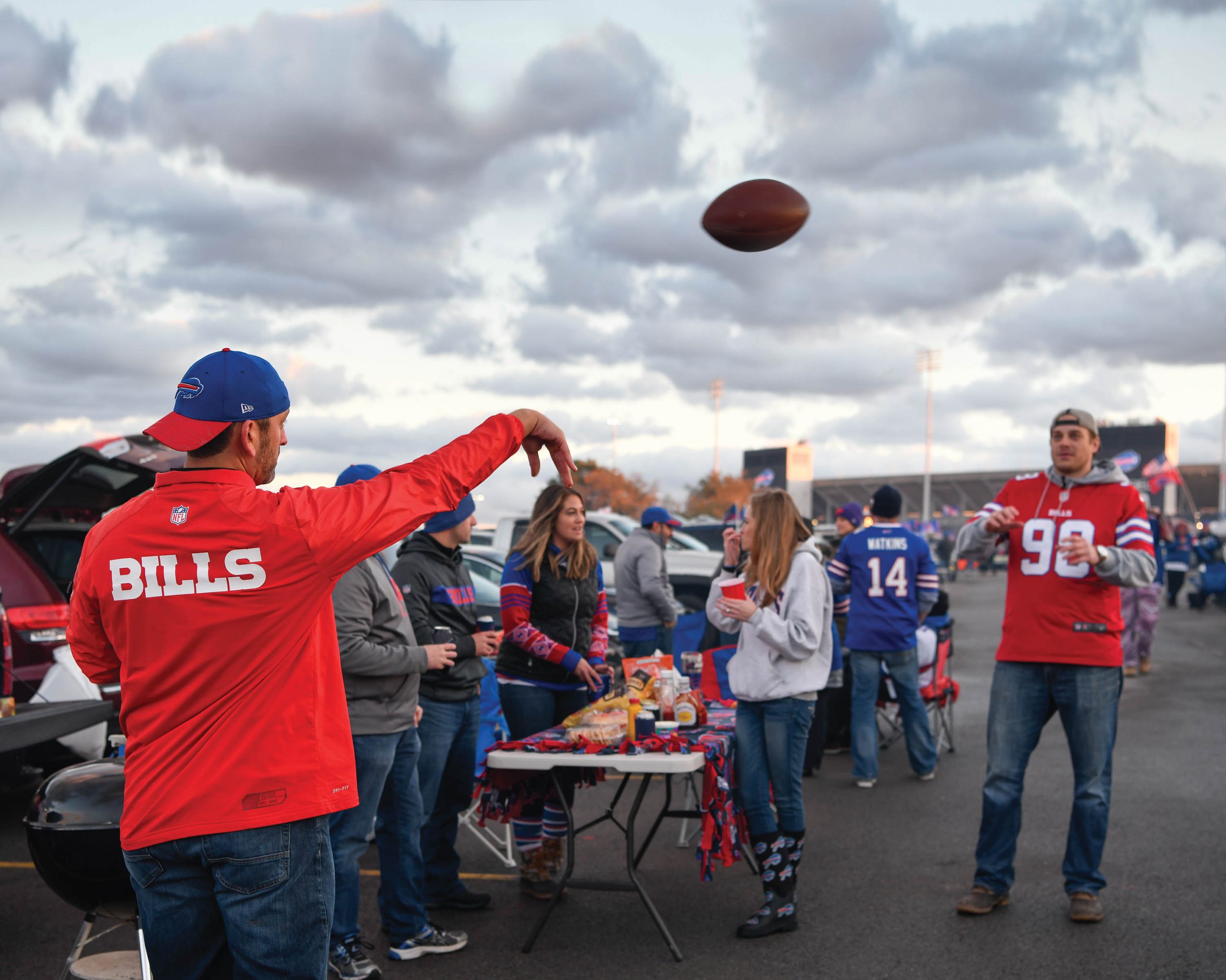 Bills Tailgating-Joe Cascio-reduced